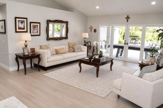 5 of 62 - 13561 Sw 111th Avenue, Miami, FL