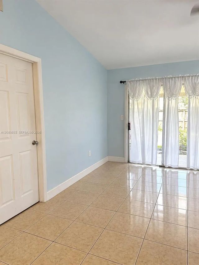 5 of 25 - 401 Nw 43rd Street, Deerfield Beach, FL