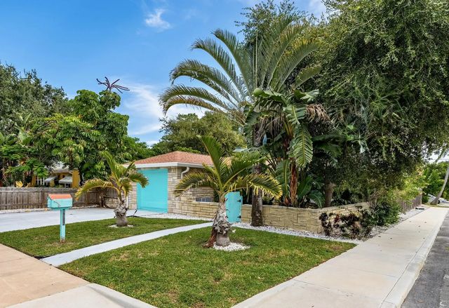 2 of 28 - 1202 N K Street, Lake Worth Beach, FL