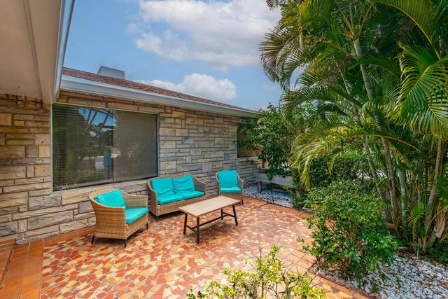 4 of 28 - 1202 N K Street, Lake Worth Beach, FL