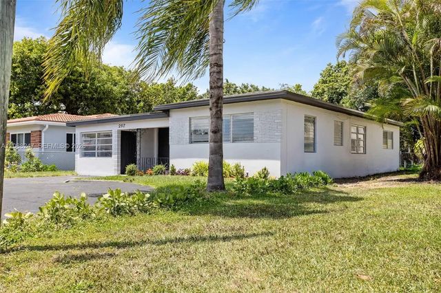 3 of 53 - 2517 Polk Street, Hollywood, FL
