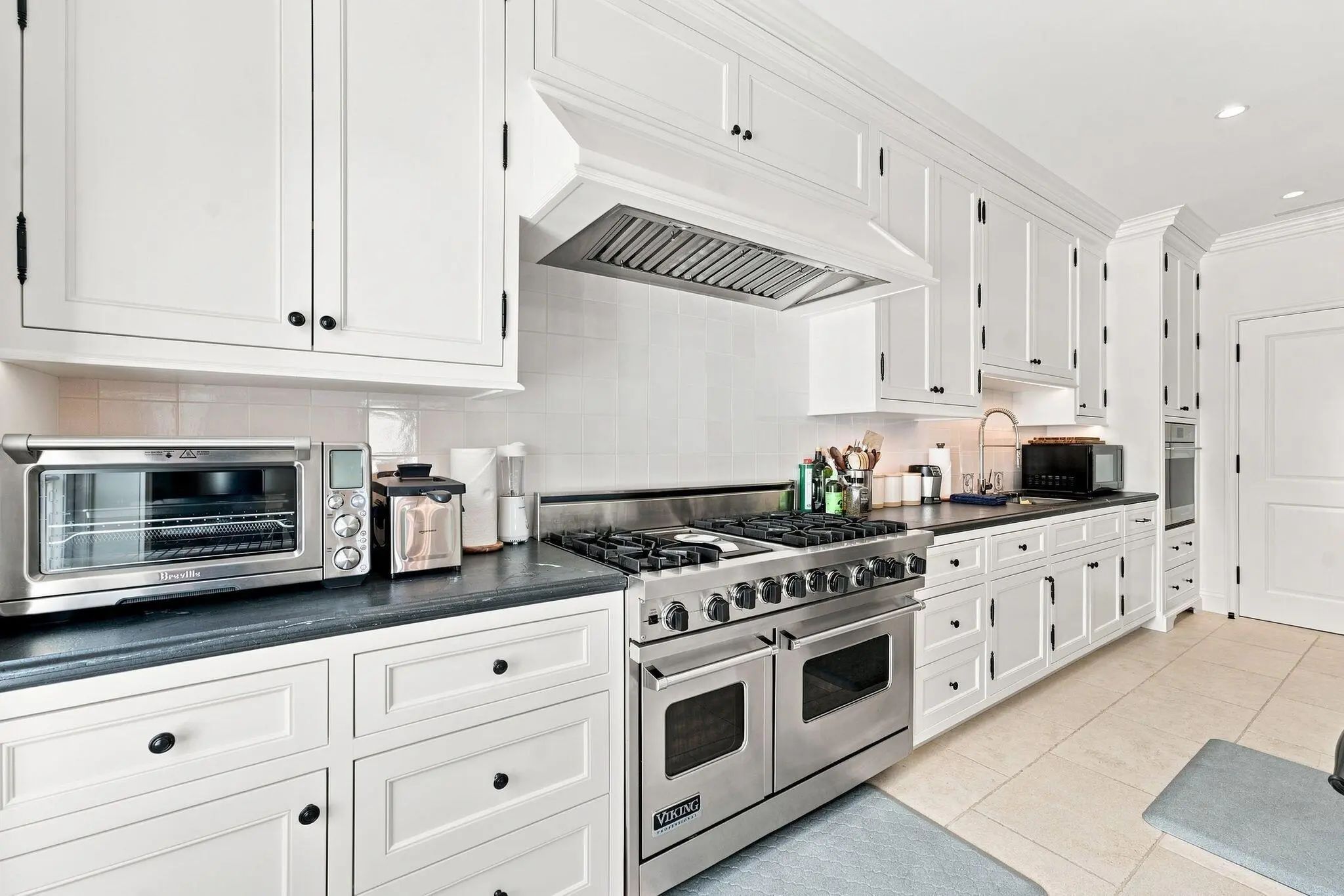 1919 N Ocean Boulevard, Gulf Stream, FL, 33483
