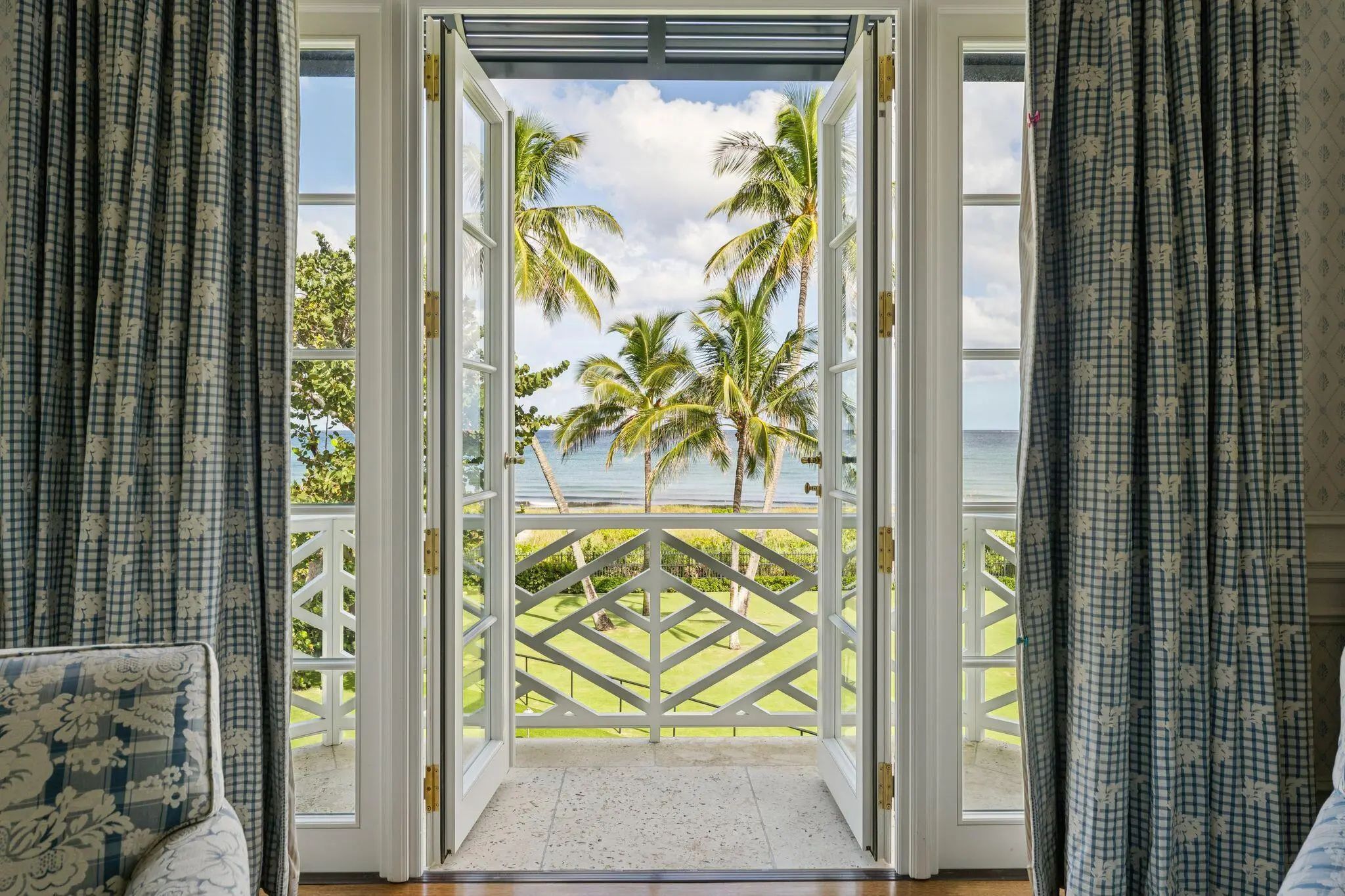 1919 N Ocean Boulevard, Gulf Stream, FL, 33483