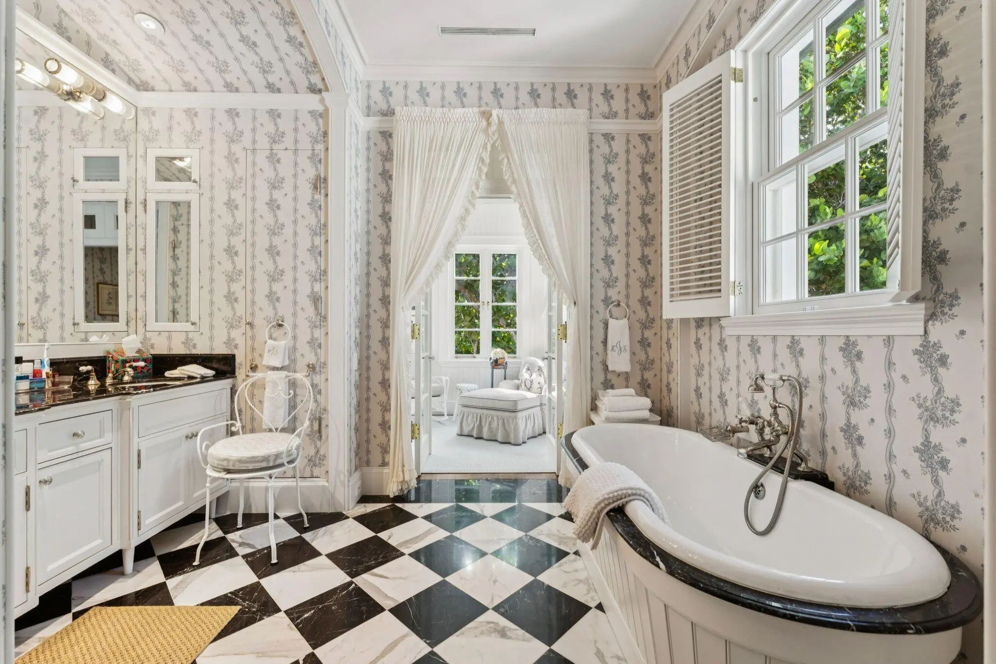 1919 N Ocean Boulevard, Gulf Stream, FL, 33483