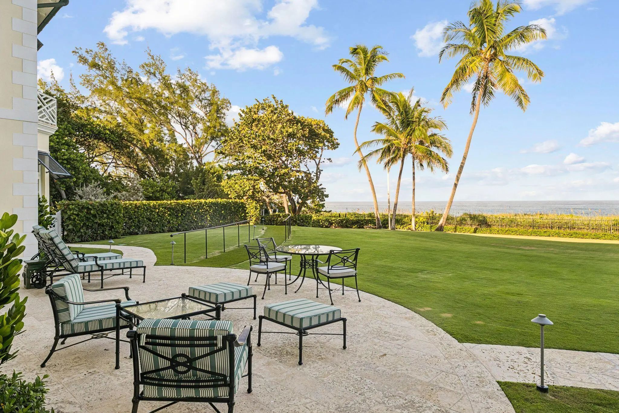 1919 N Ocean Boulevard, Gulf Stream, FL, 33483