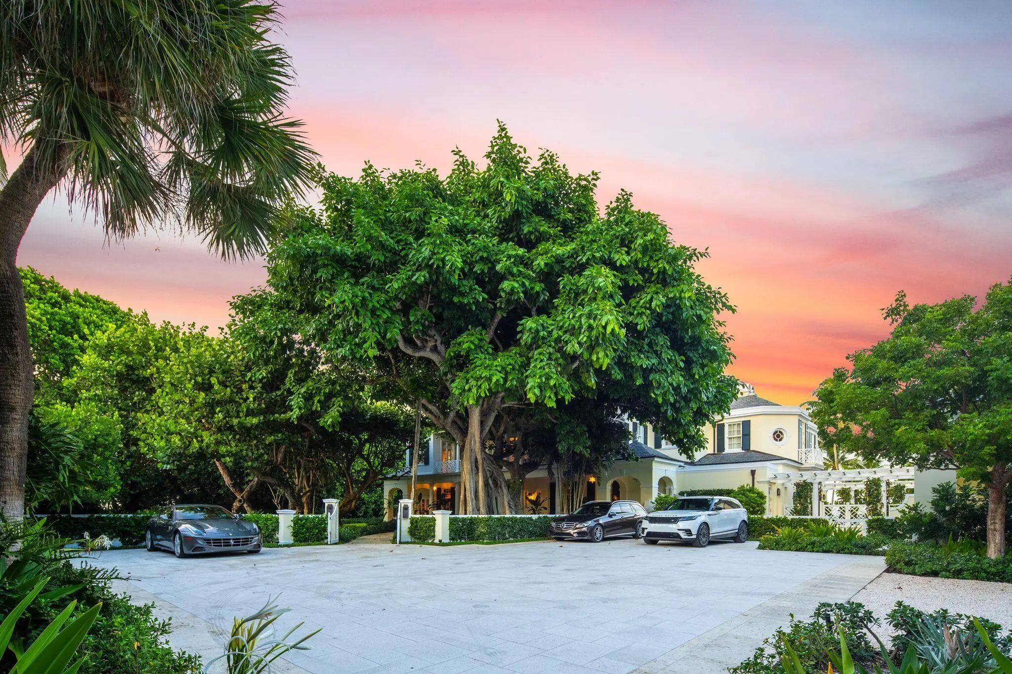 1919 N Ocean Boulevard, Gulf Stream, FL, 33483