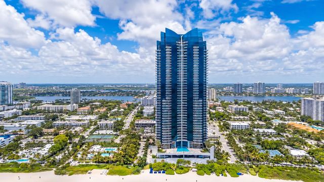 2 of 76 - 17121 Collins Avenue #2207, Sunny Isles Beach, FL
