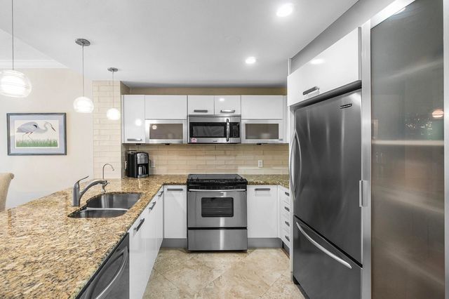 5 of 46 - 3604 S Ocean Boulevard #105, Highland Beach, FL