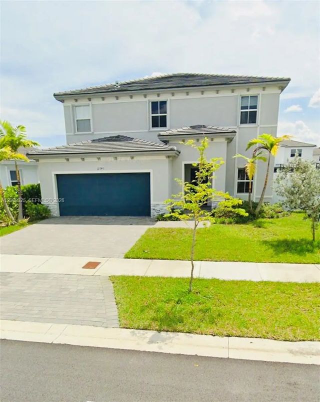 12740 Sw 214th Terrace, Miami