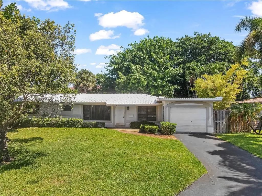 2161 Ne 35th Street, Lighthouse Point