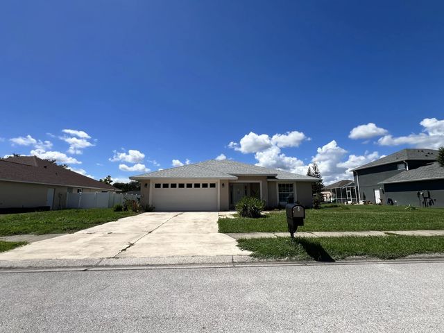 111 Shaddock Drive, Auburndale