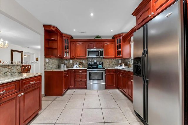 4 of 53 - 13761 Sw 21st Terrace, Miami, FL