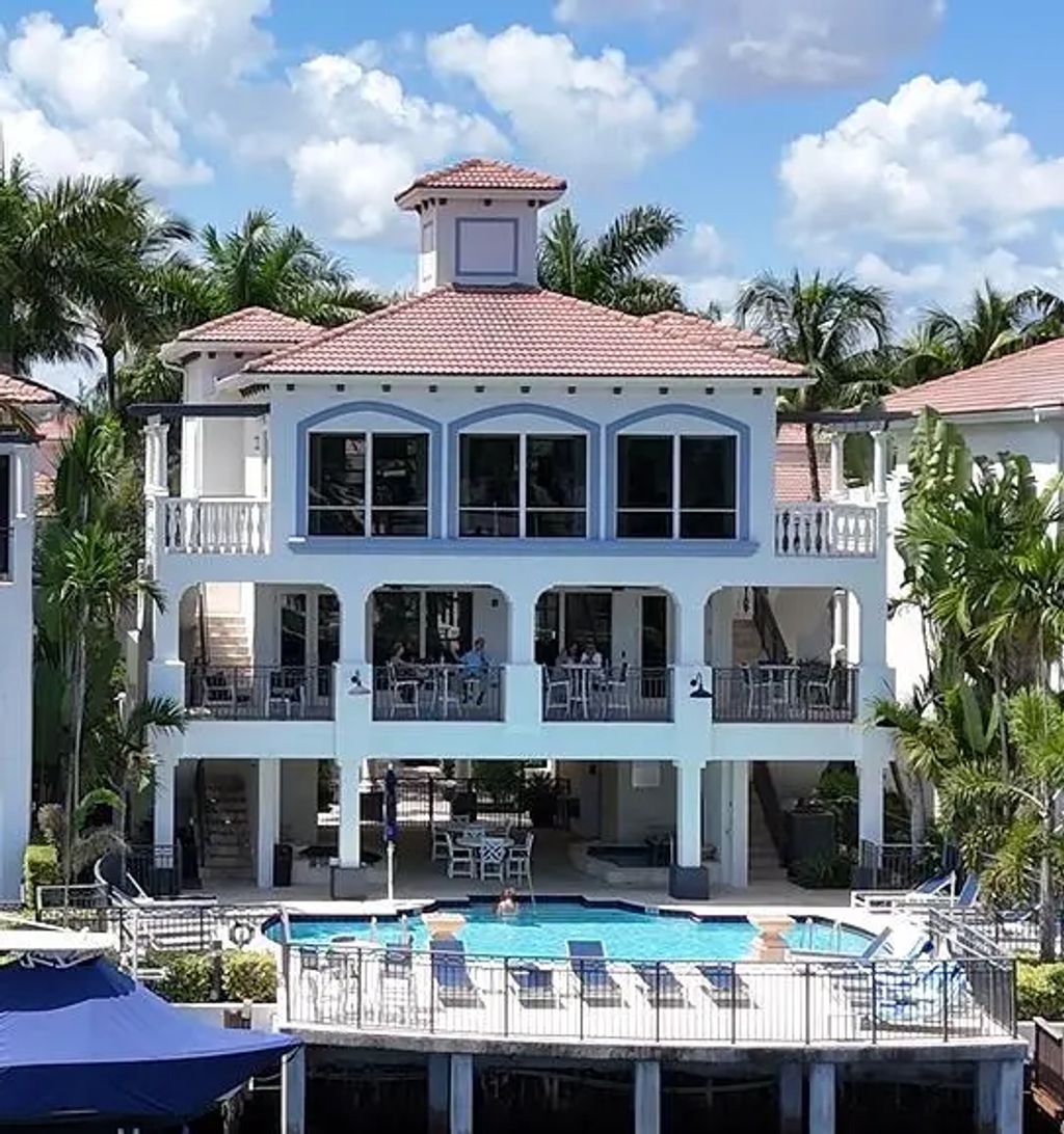 3038 Waterside Circle, Boynton Beach