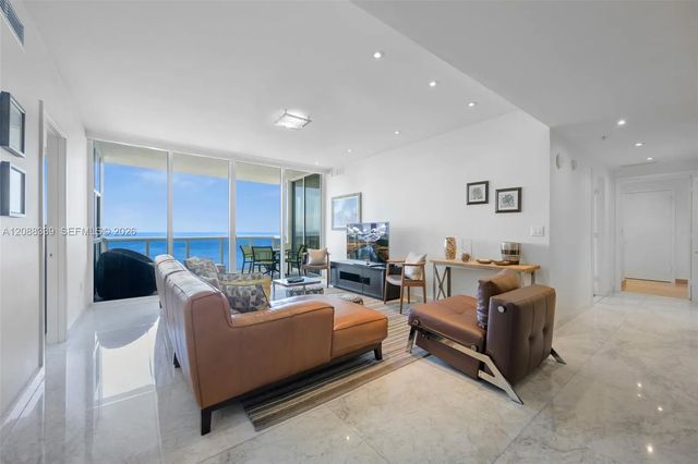 2 of 26 - 18201 Collins Avenue #1006, Sunny Isles Beach, FL