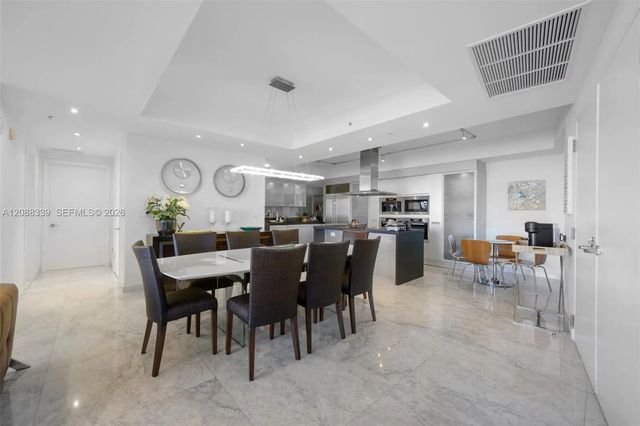 5 of 26 - 18201 Collins Avenue #1006, Sunny Isles Beach, FL