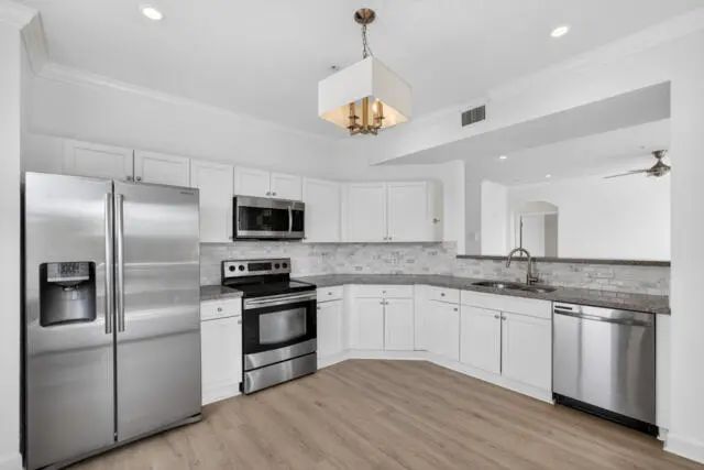 4 of 27 - 11028 Legacy Drive #302, Palm Beach Gardens, FL