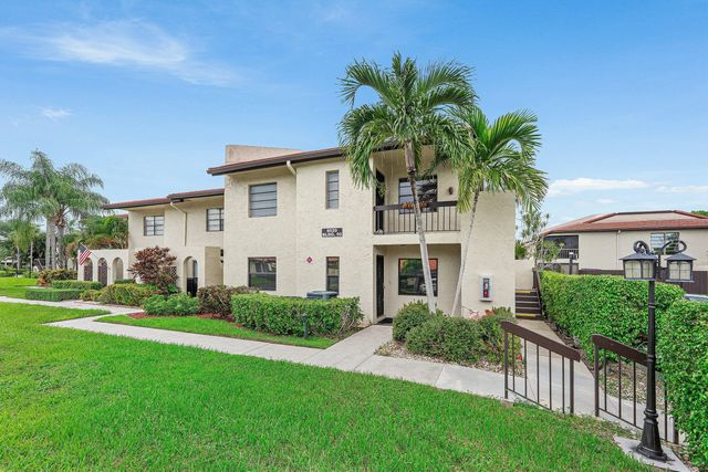 2 of 36 - 8520 Casa Del Lago #e, Boca Raton, FL