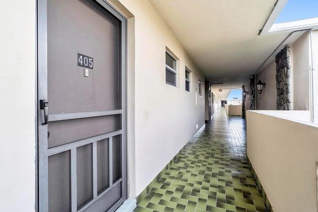 3 of 36 - 1690 Ne 191st Street #405-1, North Miami Beach, FL