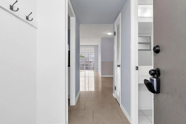 4 of 36 - 1690 Ne 191st Street #405-1, North Miami Beach, FL