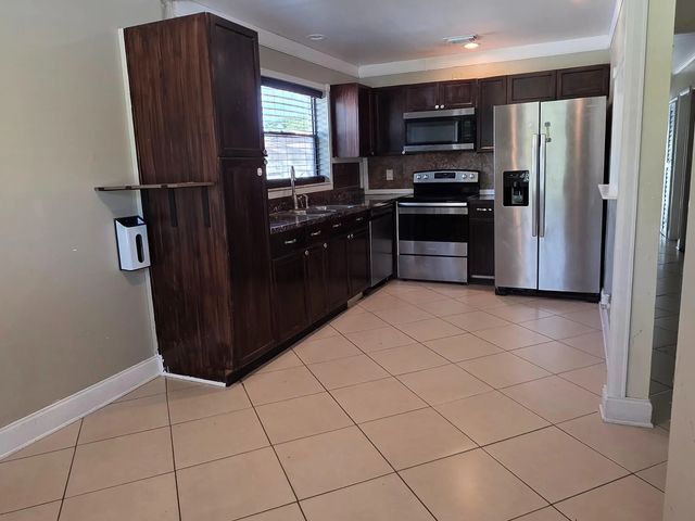 5 of 24 - 3774 Mil Lake Court, Greenacres, FL