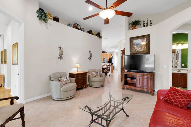 3 of 20 - 6208 Thames Place, Vero Beach, FL