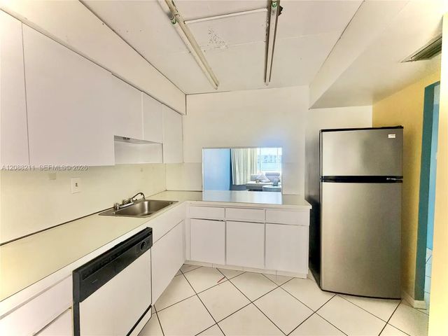 2 of 14 - 1150 Ne 191st Street #24, Miami, FL