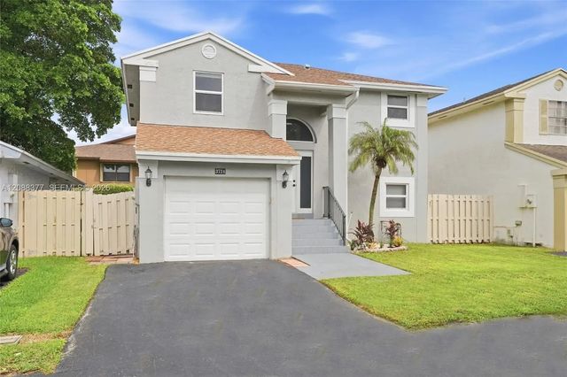 5 of 49 - 3724 Nw 107th Terrace, Sunrise, FL