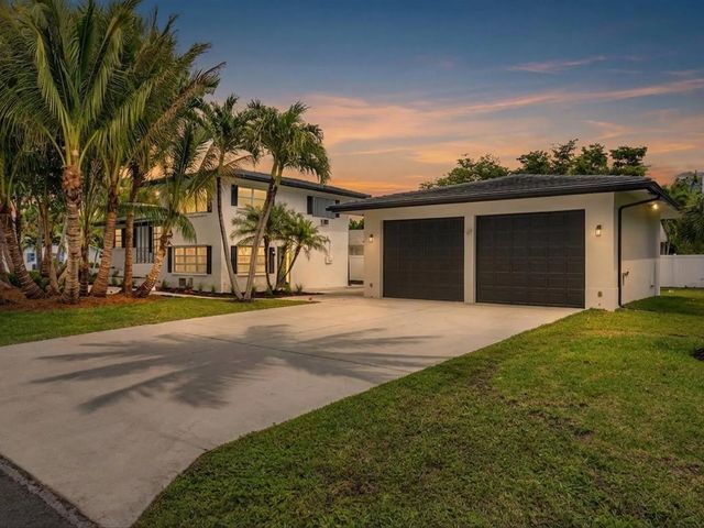 702 S Riverside Drive, Pompano Beach