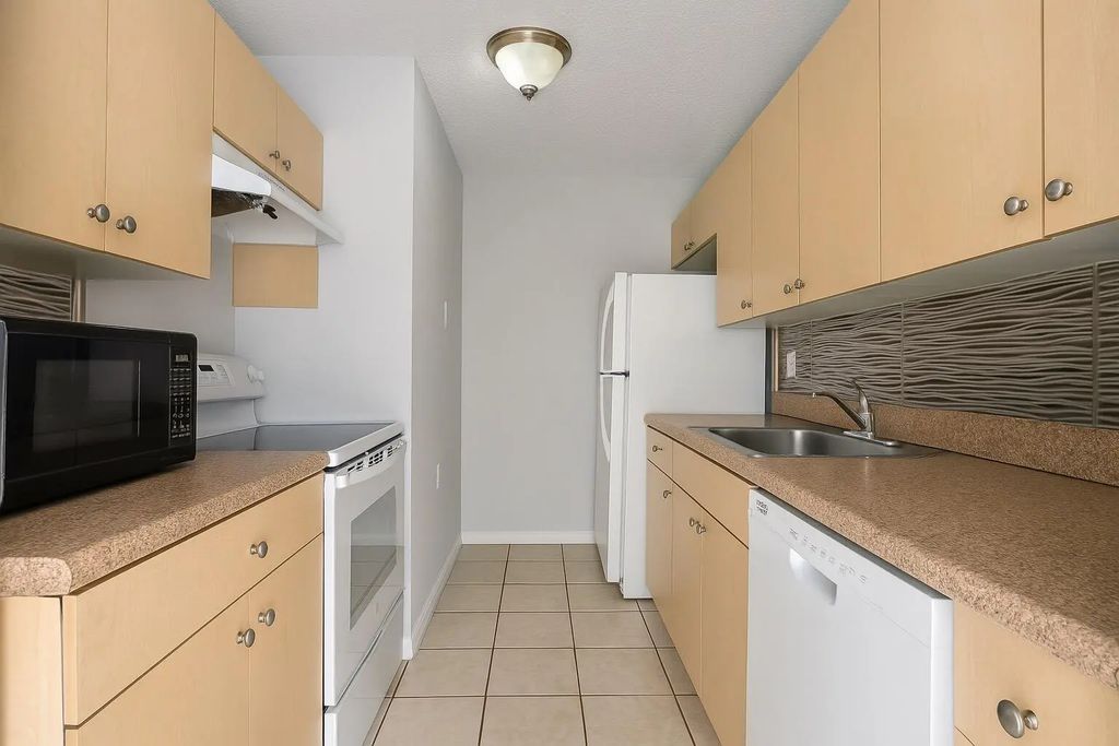 1127 Lake Terry Drive #i, West Palm Beach