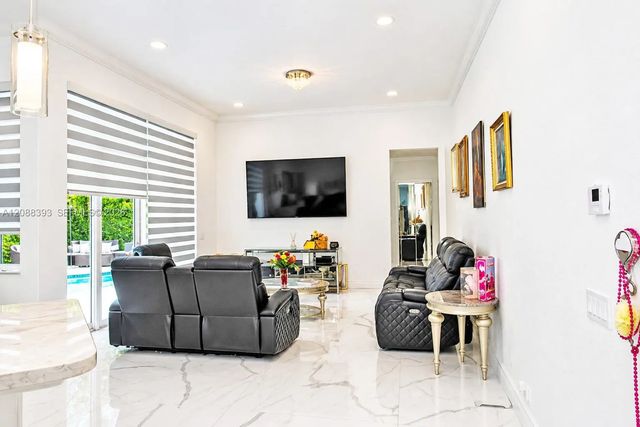 3 of 11 - 3062 Sw 189th Avenue, Miramar, FL