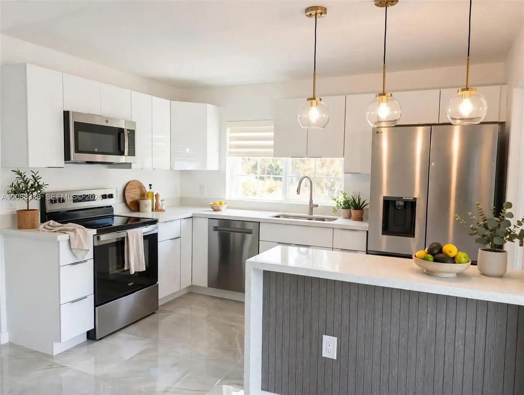 10350 Sw 220th Street #236, Cutler Bay