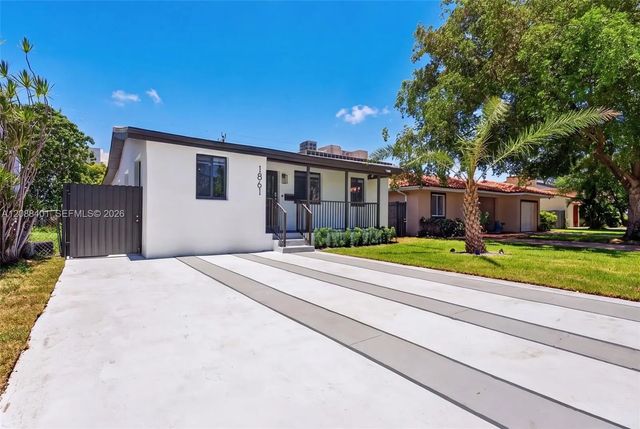 3 of 34 - 1861 Sw 22nd Terrace, Miami, FL