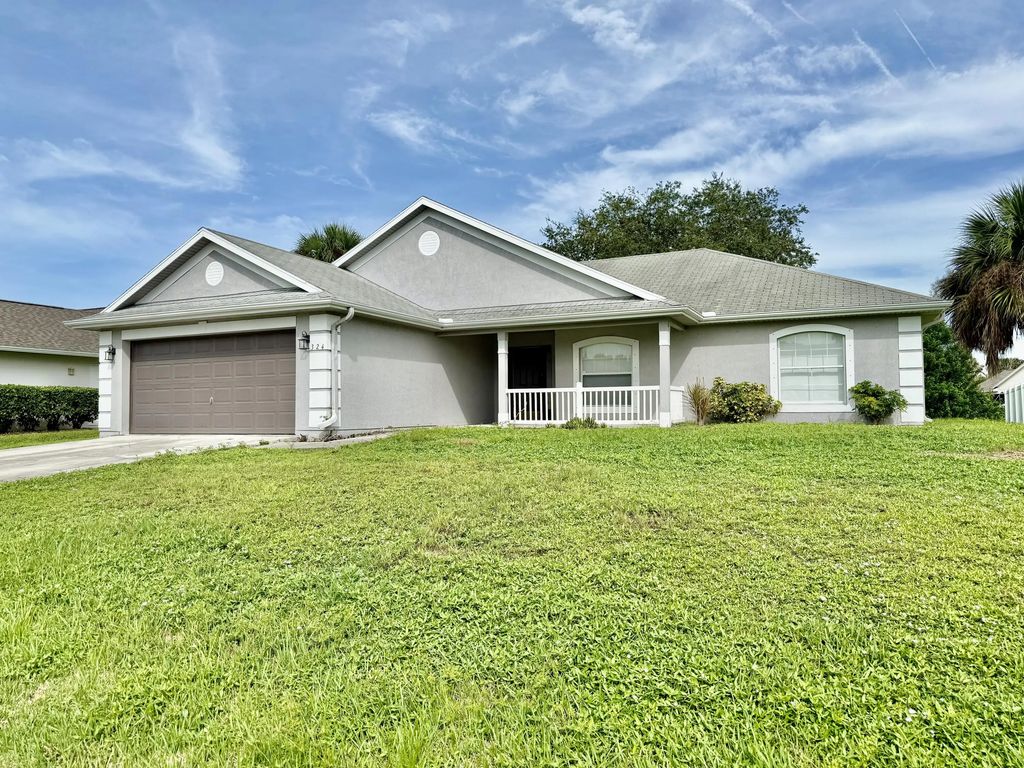 324 Seaside Terrace, Sebastian