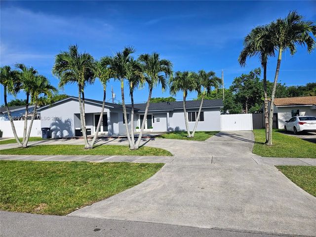 19115 Bel Aire Drive, Cutler Bay