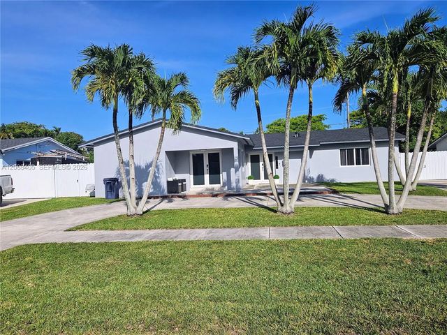 3 of 42 - 19115 Bel Aire Drive, Cutler Bay, FL