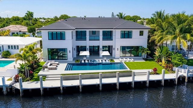 2648 Ne 24th Street, Lighthouse Point