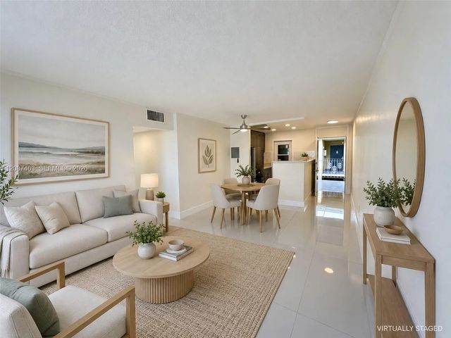 5 of 19 - 921 Jefferson Avenue #4e, Miami Beach, FL