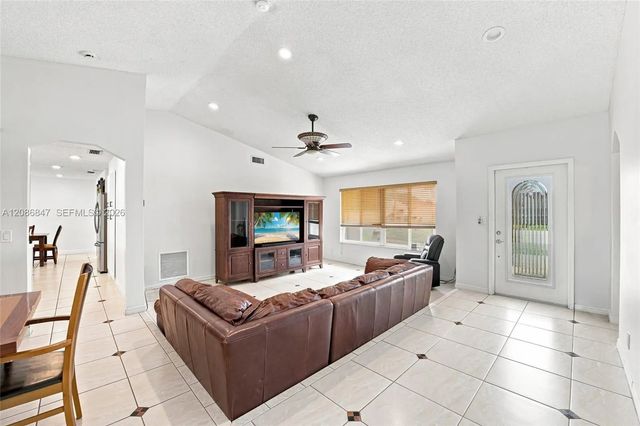 5 of 67 - 511 Nw 104th Avenue, Plantation, FL