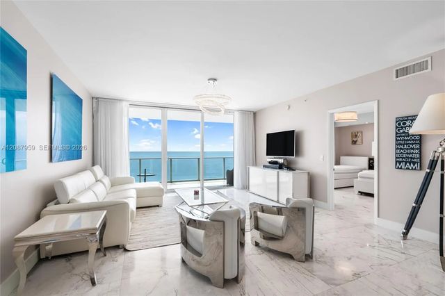 5 of 25 - 3951 S Ocean Drive #1002, Hollywood, FL