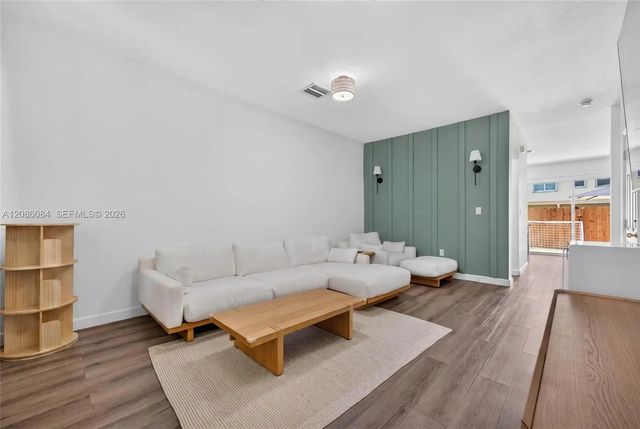3 of 24 - 12956 Sw 134th Terrace, Miami, FL