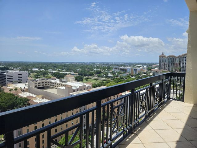 3 of 20 - 801 S Olive Avenue #1604, West Palm Beach, FL