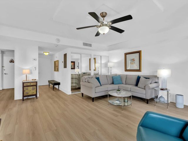 4 of 55 - 3300 Ne 36th Street #912, Fort Lauderdale, FL