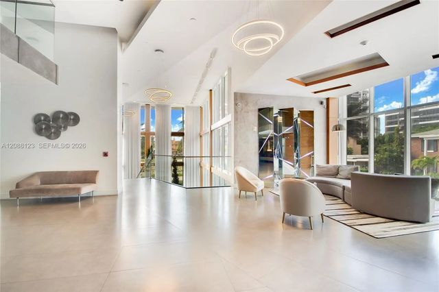 2 of 18 - 600 Ne 27th Street #704, Miami, FL