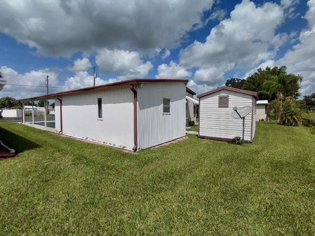3 of 20 - 1339 Old Lakeport Road Nw #4, Moore Haven, FL