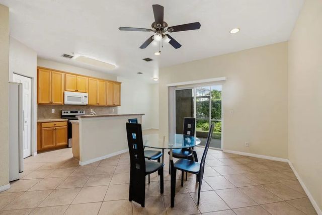 2 of 24 - 160 Village Boulevard #g, Tequesta, FL