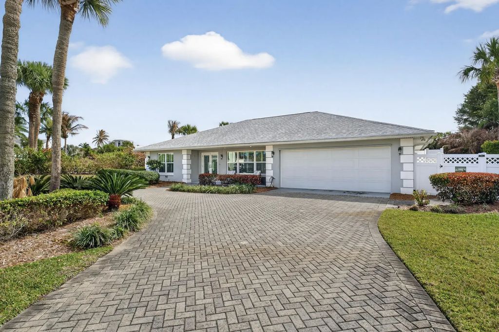965 Beacon Lane, Vero Beach