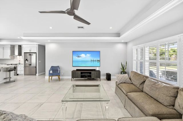 5 of 35 - 965 Beacon Lane, Vero Beach, FL