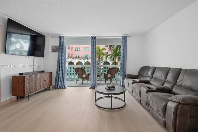3 of 14 - 1 N Golfview Road #201, Lake Worth, FL