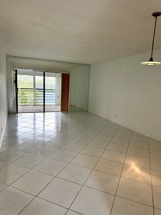3 of 12 - 9370 Sw 8th  Street, Boca Raton, FL
