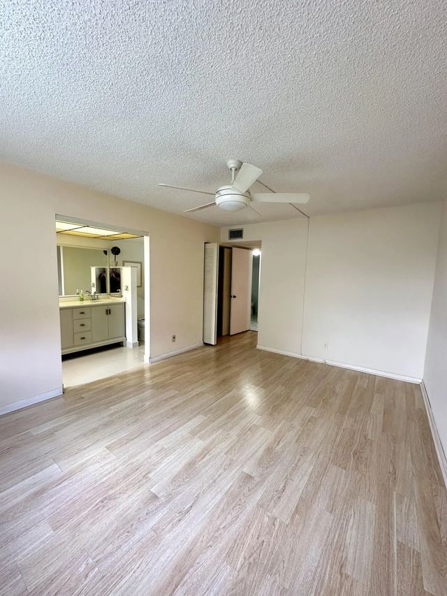 4 of 12 - 9370 Sw 8th  Street, Boca Raton, FL